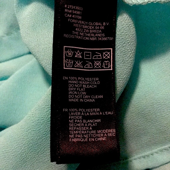 Dainty Light Teal Blue Sleeveless Blouse - Picture 6 of 7